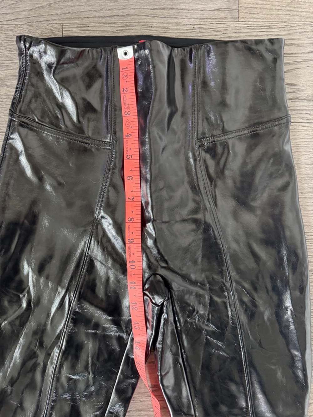 🌼SPANX🌼 Faux Patent Leather Leggings, Size S - Picture 9 of 13
